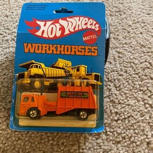 Hot Wheels Workhorses - Department of Sanitation